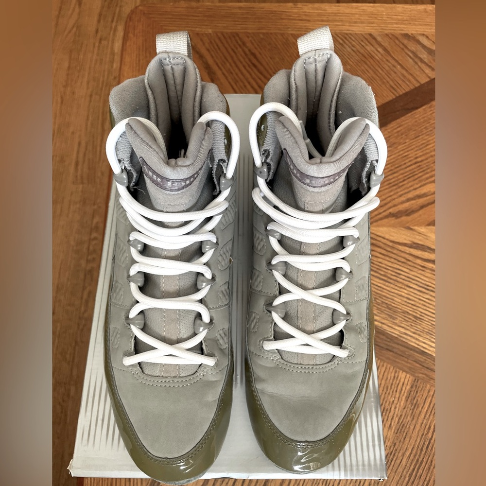 Men’s Jordan 9 Cool Gray OG 2002, Size 9